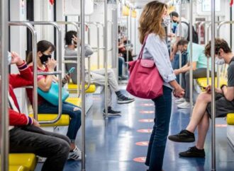 Le nuove regole per viaggiare sui mezzi di trasporto pubblici