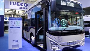 Iveco annuncia alleanza con Hyundai per gli autobus a idrogeno