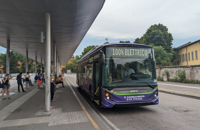 Reggio Emilia: SETA testa alcuni modelli di bus elettrici