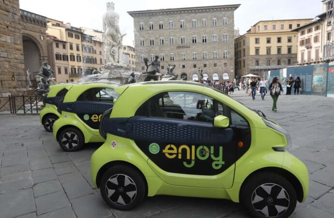 Firenze: car sharing, le auto elettriche di Eni arrivano in città