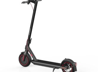 Monopattini: Xiaomi Electric Scooter 4 Pro disponibile in Italia