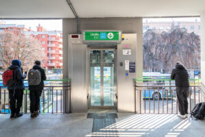 Milano: ATM, 15 nuovi ascensori in 6 stazioni della M2