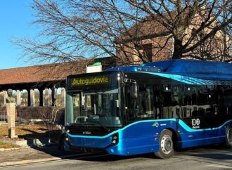 Autoguidovie: in arrivo 120 E-WAY plug in di IVECO BUS