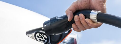 Mercato B2B Italia: auto elettriche ancora ferme al palo