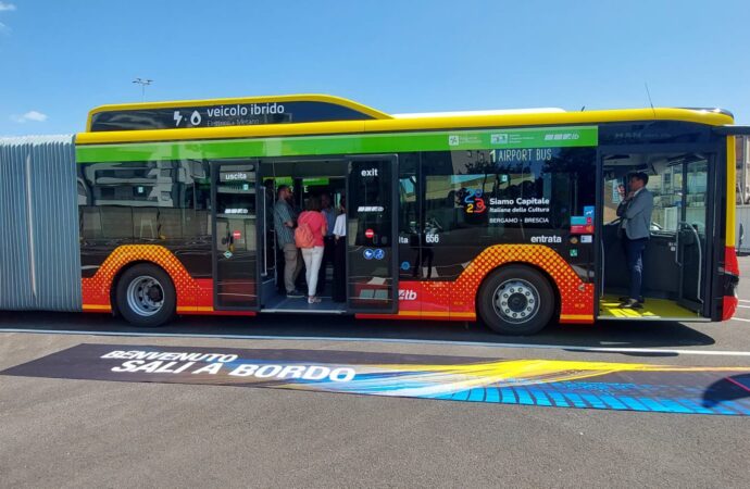 Bergamo: ATB, in servizio 7 nuovi bus a metano