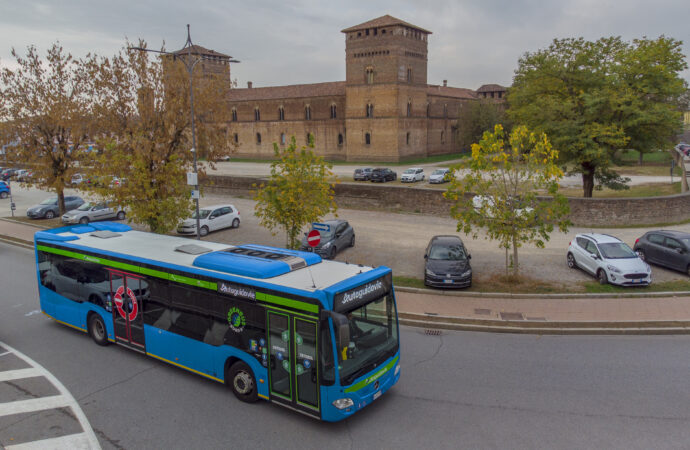 Crema: Autoguidovie, attivo il servizio a chiamata con l’app Miobus