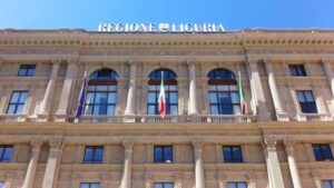 Liguria: 100% di anticipo per investimenti e 29 milioni di euro per completare la quota 2025 del fondo nazionale trasporti