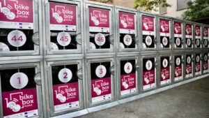 Roma: parcheggi bici nelle stazioni del metrò, al via la sperimentazione