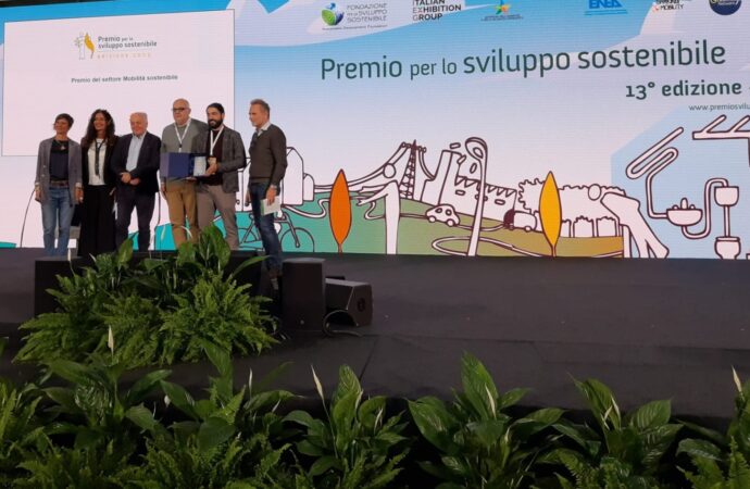 Tper premiata a Ecomondo tra le migliori realtà italiane nel settore della Mobilità Sostenibile