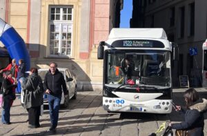 Genova: entro la fine del 2025 circoleranno 94 midibus elettrici prodotti da Rampini