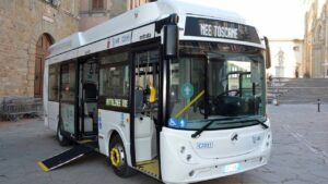 Arezzo: nuovi bus elettrici di Autolinee Toscane