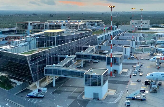 Bari: il collegamento con gli aeroporti passa da Cerignola