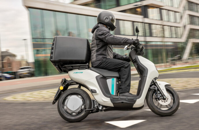 Yamaha, in arrivo il nuovo scooter elettrico pensato per le consegne