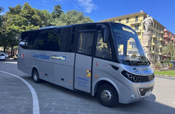 Liguria: al via Overnight Bus, la linea serale AMT del Tigullio