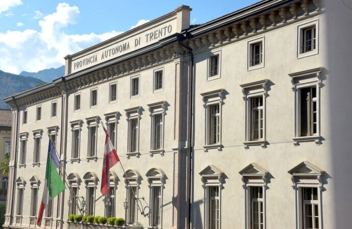 Trento: via libera della Provincia all’acquisto di 10 treni