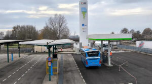 Ferrara: Tper, inaugurata la nuova stazione di rifornimento di LNG e bioLNG per i bus