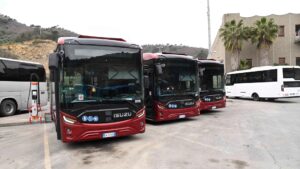 Imperia: Riviera Trasporti, presentati 3 nuovi e-bus