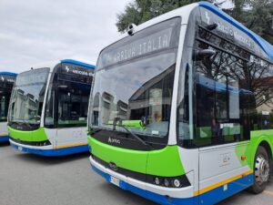 Brescia: Arriva Italia, presentati 5 nuovi bus elettrici
