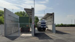 Ferrara: arrivato il primo carico di idrogeno per rifornire i 12 autobus ibridi