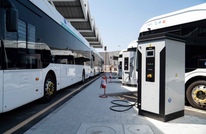 Firenze: AT, in servizio 25 nuovi mezzi elettrici