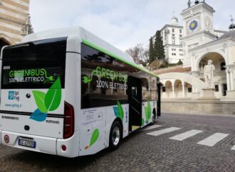 Udine: Arriva, presentati due nuovi e-bus