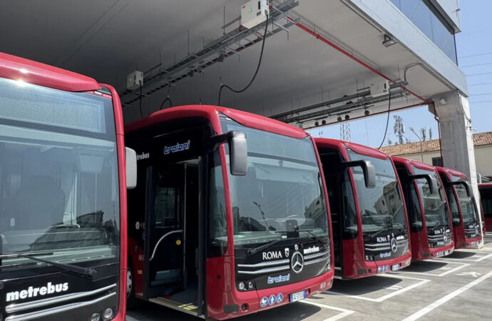 Roma accelera verso il trasporto pubblico elettrico. Cresce il progetto con ABB E-mobility e Autoservizi Troiani