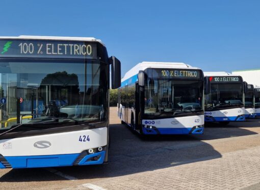 Cagliari: CTM presenta i nuovi autobus elettrici Solaris Urbino 18E e Otokar e-KENT C