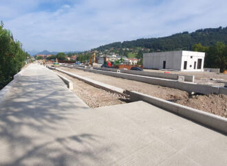 Bergamo: TEB Linea T2 Bergamo – Villa d’Almè, proseguono i lavori di posa dei binari