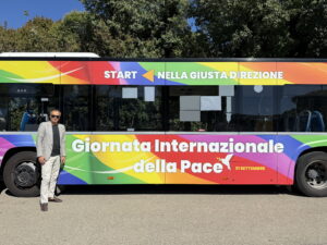 Rimini: Start Romagna porta in strada il “Bus della Pace”