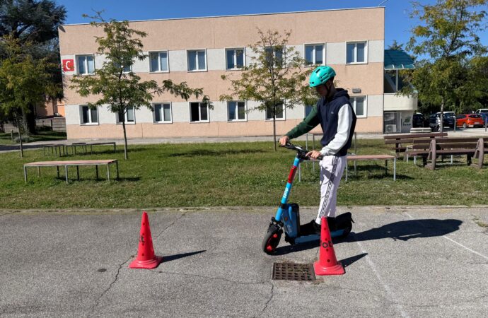 Padova: Fondazione Unipolis, Dott e CRU insieme per sensibilizzare i giovani sul corretto utilizzo del monopattino