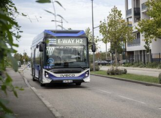 Imola: Tper, arrivati i 3 midbus elettrici Iveco E-Way