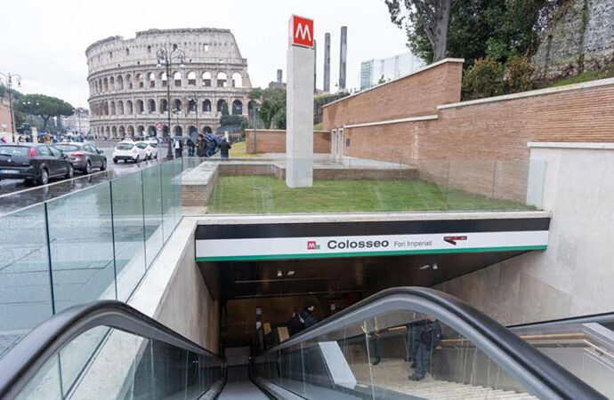 Roma: Metro C, inaugurate le fermate Colosseo e Porta Metronia