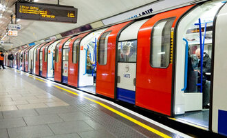 Londra: Transport for London sceglie Indra Group come partner tecnologico per la gestione di più di 3,6 miliardi di viaggi all’anno