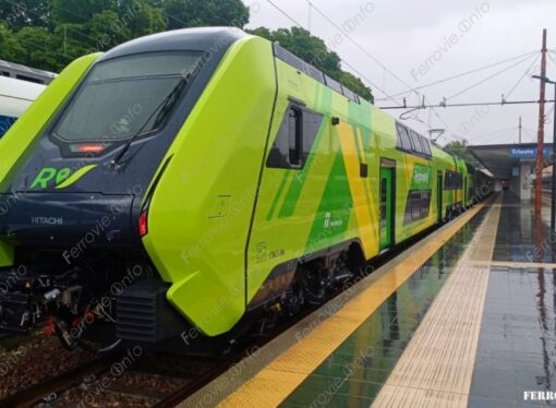 Lazio: Trenitalia, presentati a Orte due ETR.621