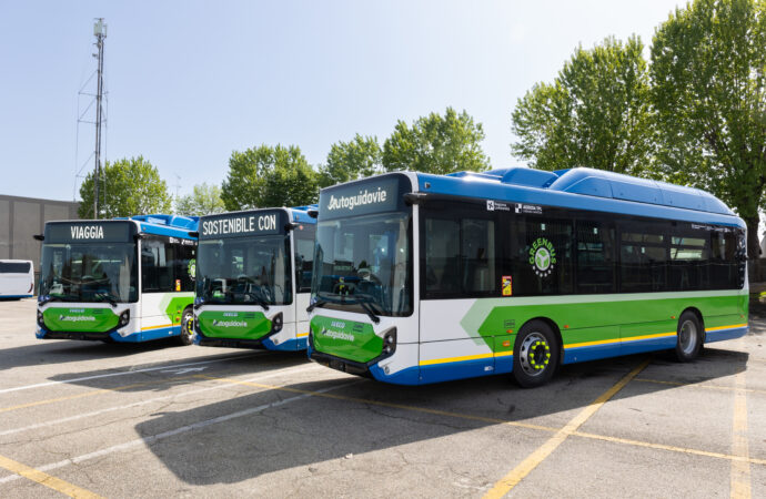 Pavia: Autoguidovie, presentata la nuova flotta elettrica