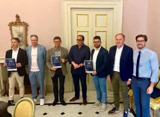 Lucca: parte il servizio notturno di Autolinee Toscane “E8 night”