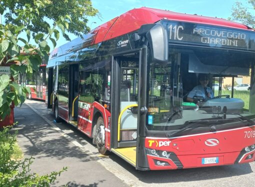 Bologna: debuttano oggi in servizio di linea i bus a idrogeno di Tper